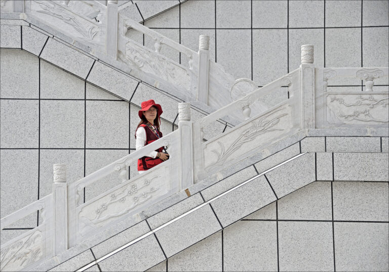 Guy B. Samoyault - Samoyault-Guy-Graphics-in-red